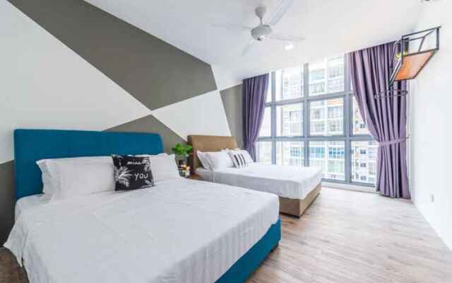 SPACIOUS HOME 3BR10PX LakeFront 5mins2MMU cyber