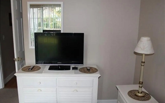 Villas Of Ocean Gate 345 Condo