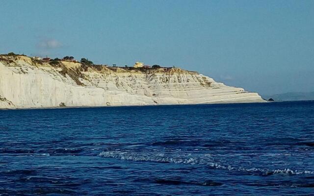 VILLETTA SCALA DEI TURCHI a SOLI 40 MT DAL MARE