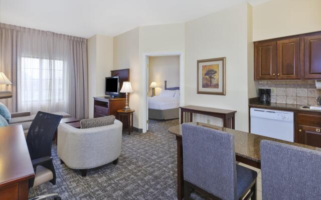 Staybridge Suites Lansing - Okemos by IHG