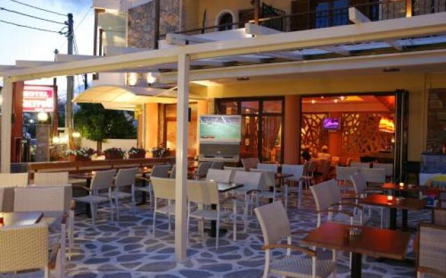 Calypso Hotel