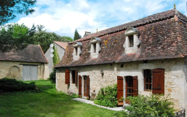 Holiday Home La Borie - SJE100