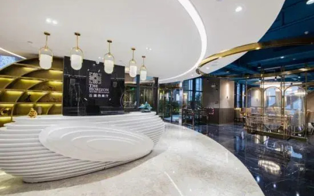 The Horizon Hotel