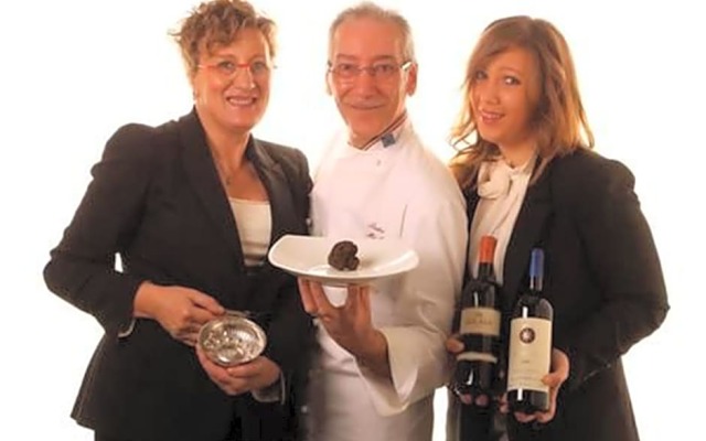 Villa Euchelia Resort