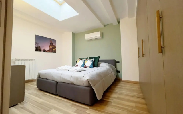 Candiani Building - Elegant 2-level Apartment With 3 Bedrooms
