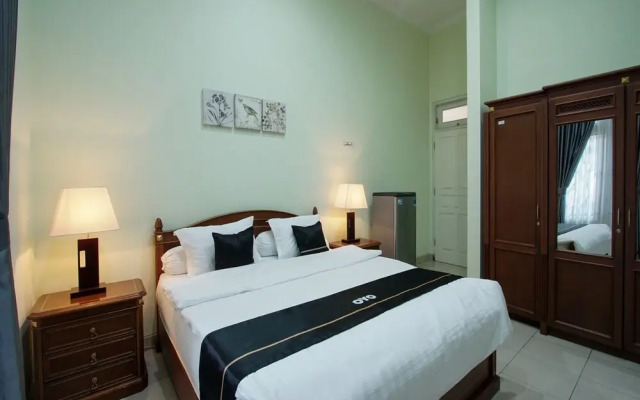 Collection O 3986 Just 11 Boutique Residence Syariah