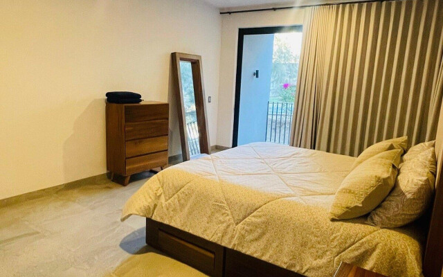 Espacioso y céntrico condo, 5 min marina CSL