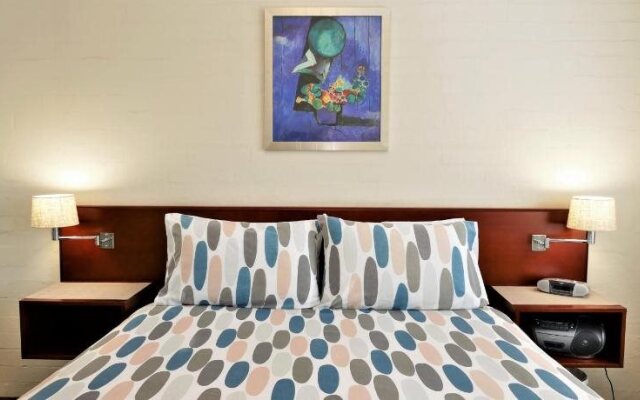 Dowler Apartments