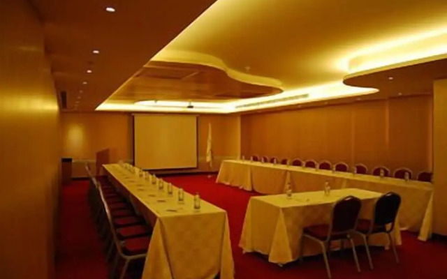 Elite Hotel & Spa