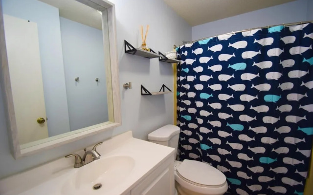 Thunder Island 132c 2 Bedroom Home by RedAwning