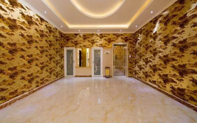 Zero Holiday Business Hotel Lijiang