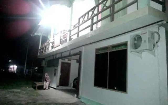 Penginapan Citra Agung Santolo