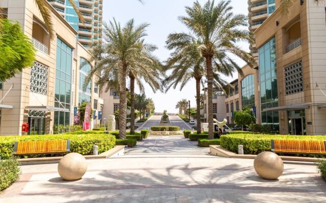 Elegant & Spacious 2BR Apartment In Dubai Marina
