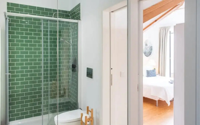 Luxury Building With Rooftop in Central Ericeira