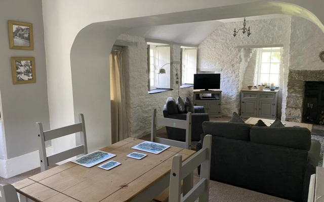 Rosecraddoc Manor Self Catering Holidays
