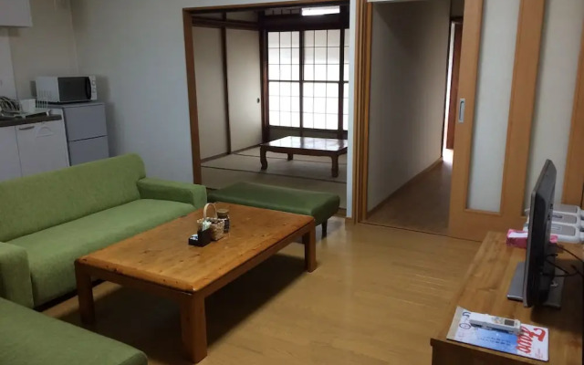 HH1 Private House