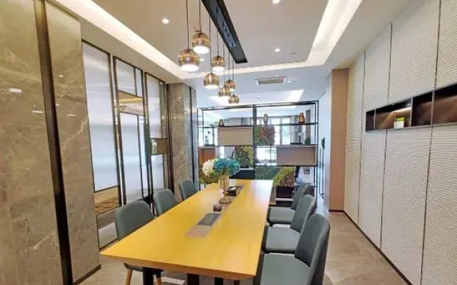 Liting Hotel (Hotan Yudu International Grand Bazaar)