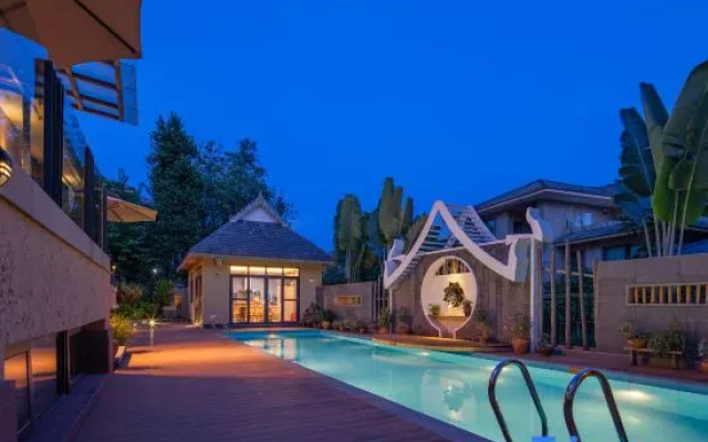 Caomujian Resort Homestay – Pool – Xishuangbanna