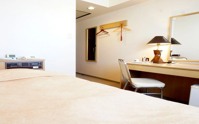 Royal Inn Mito – Guest Rooms – Mito