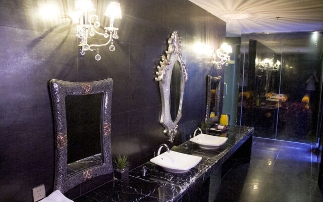 Qingdao Heng Bo Hotel