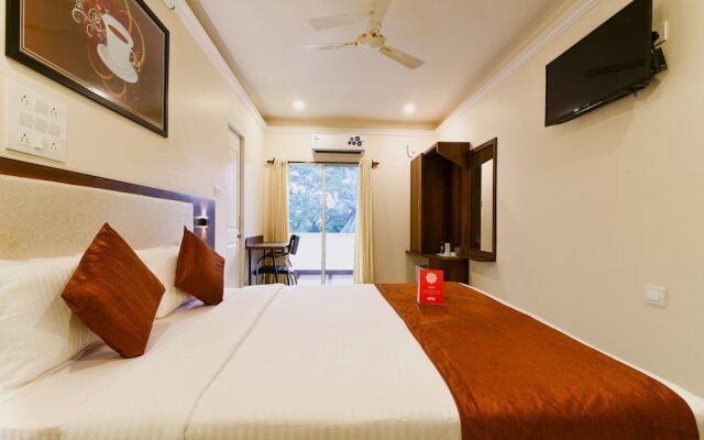 OYO 9517 Hotel Sunheads