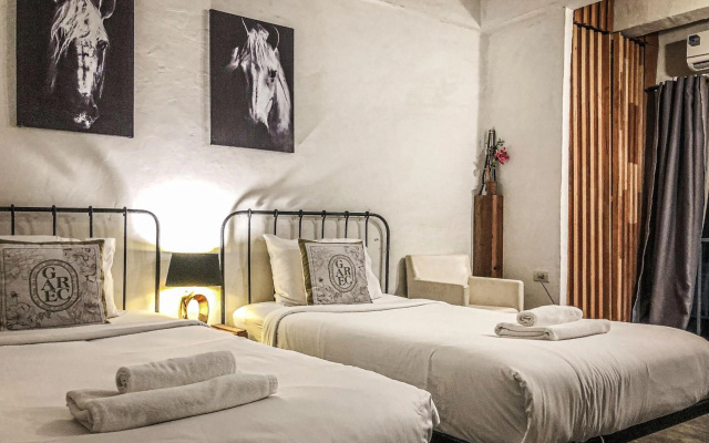 de Lit Hotel – Guest Rooms – Ubon Ratchathani