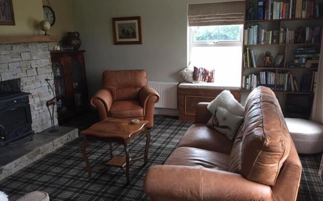 Lyntom House B&B