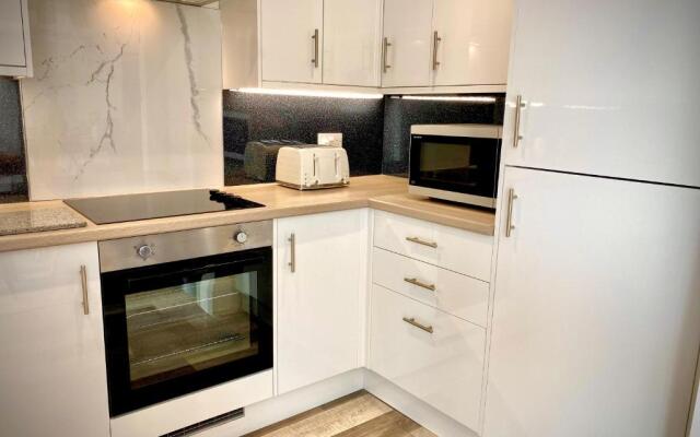Clifton Stylish Hot Tub House in Blackpool