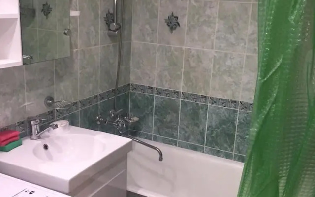 Kalinina St. 105 Vladdom25