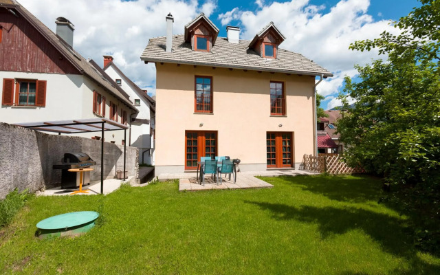 Thirsty River Apartments