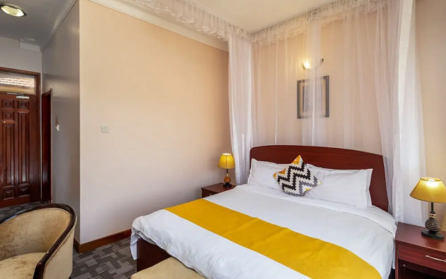 Entebbe Traveller'S Hotel