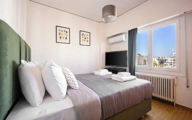 Sunny 3bd Flat Acropolis View