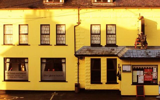 The Glens Hotel