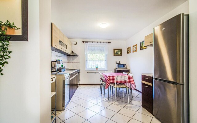 Awesome Home in Lubiatowo With 4 Bedrooms and Wifi