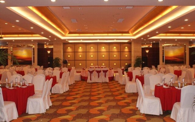 Yangzhou Chenmao Jingjiang Hotel