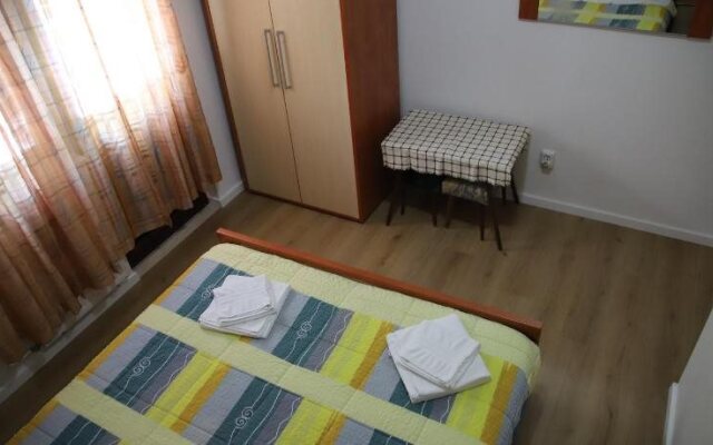 Apartments Sustic
