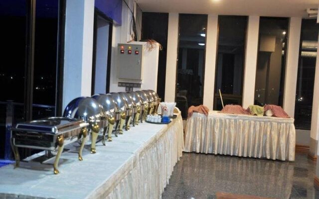 Man Myo Taw Hotel