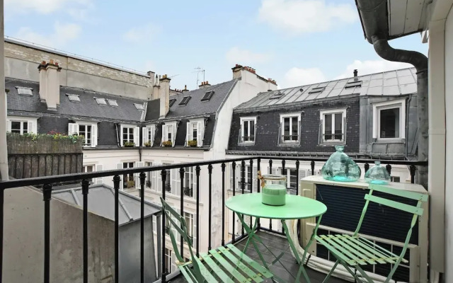 Chic Apartment - 1br/4p - Near the Louvre