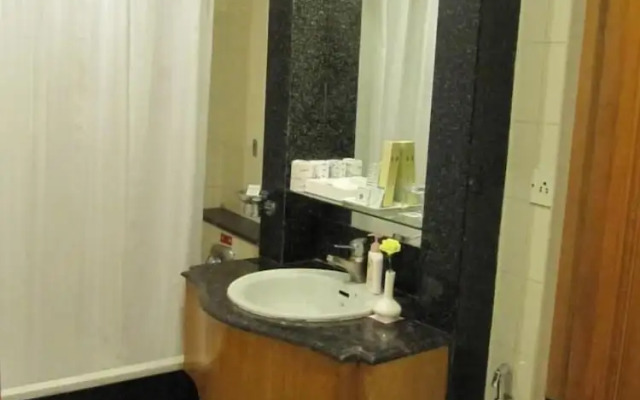 Hotel Ritz Plaza