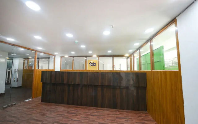 Fabhotel Mona Continental