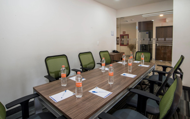 Holiday Inn Express & Suites Ciudad Obregon by IHG