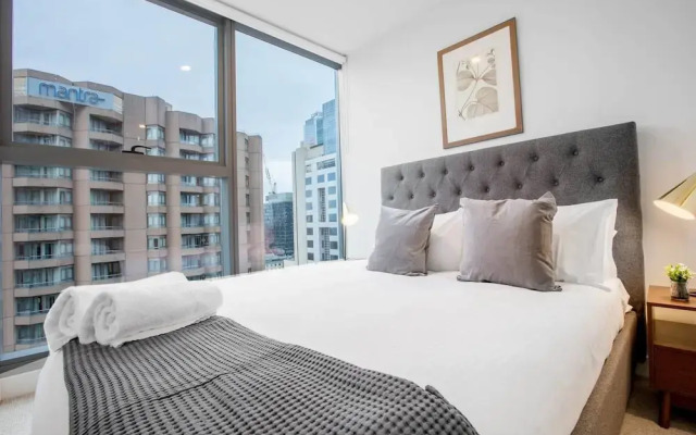 City Living At Best Location In Melbourne