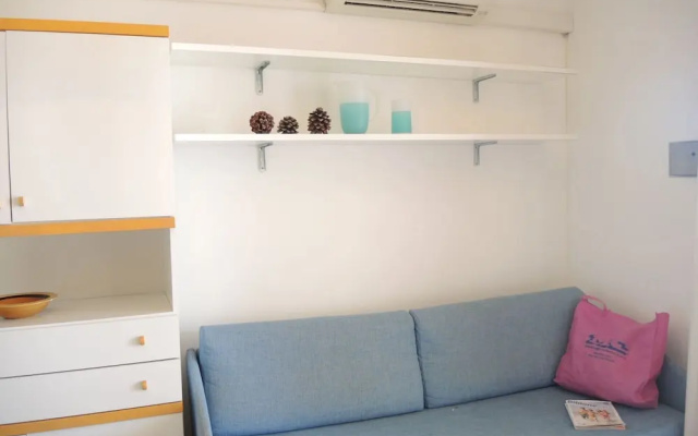 Fantastic one Bedroom Apartment With Swimming Pool