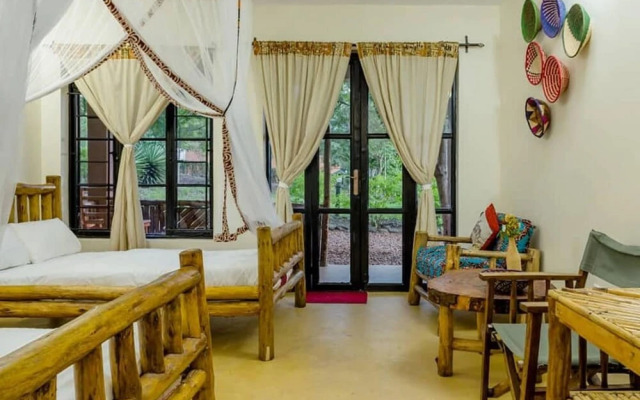 Simba Safari Camp