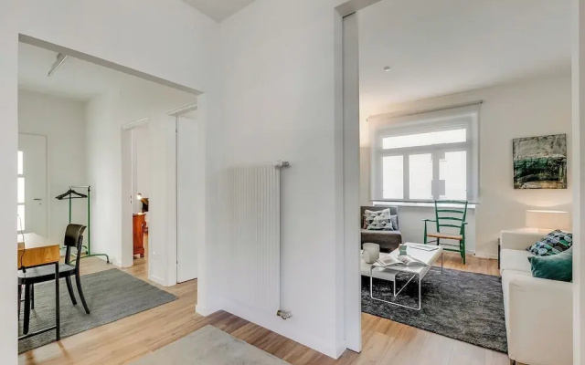 Elegant Apartment