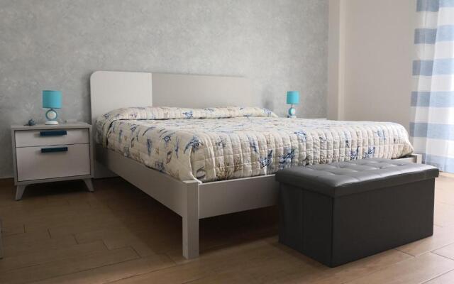 Corso Italia 83