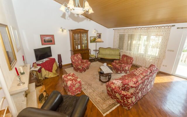 Villa Luciana