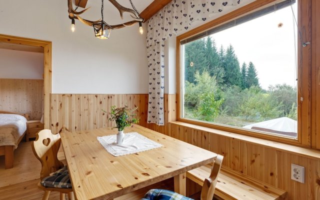 Cozy Holiday Home With Private Swimming Pool In Eberstein