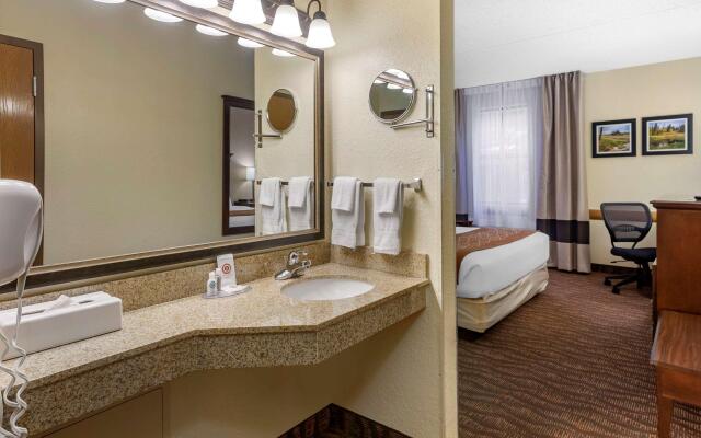 Comfort Inn & Suites Branson Meadows