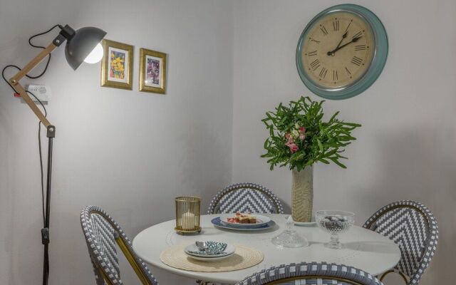Absolute Athens Apartments